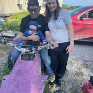 Meet your Posher, Chloe